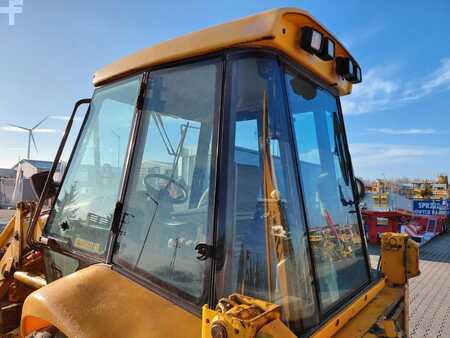 Starrer Baggerlader 1998 JCB 4 CX (14)