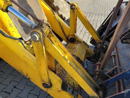 Starrer Baggerlader 1998 JCB 4 CX (20)