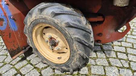 Lánctalpas kotrógép 0 [div] Koparka łańcuchowa DITCH WITCH 1620 KE (18)