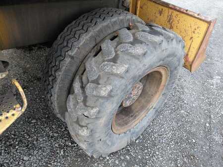 Pelle sur pneus 1992 Liebherr A 900 + Greifer | Chwytak (15)