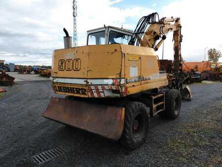Pelle sur pneus 1992 Liebherr A 900 + Greifer | Chwytak (4)