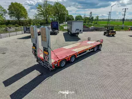Sonstige 2026 MAX Trailer 4 osiowa przyczepa, najazdy hydrauliczne (13)