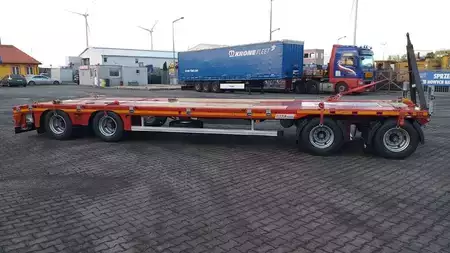 Ostatní 2026 MAX Trailer 4 osiowa przyczepa, najazdy hydrauliczne (2)