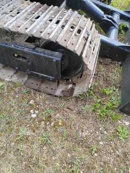 Lánctalpas kotrógép 2012 IHI 55NS (20)