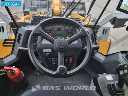 LiuGong CLG835H 329 HOURS - CE/EPA CERTIFIED