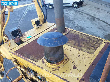 Telaketjupuskutraktorit 1990 Caterpillar D8 N (22)