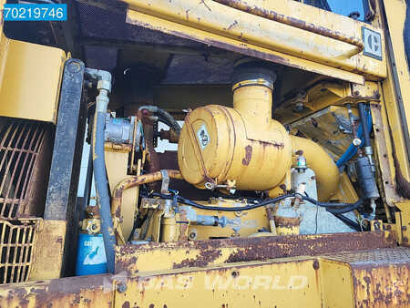 Telaketjupuskutraktorit 1990 Caterpillar D8 N (23)