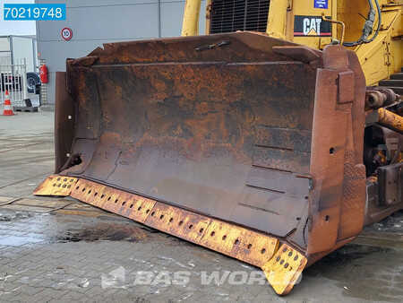 Telaketjupuskutraktorit 0 Caterpillar D8 L (16)