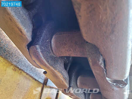 Telaketjupuskutraktorit 0 Caterpillar D8 L (22)