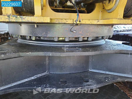 Escavadora de rastos 2015 Caterpillar 374 F L COMES WITH BUCKET (20)