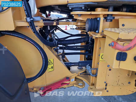 Radlader 2018 Volvo L90 H QUICK COUPLER - DUTCH MACHINE (11)