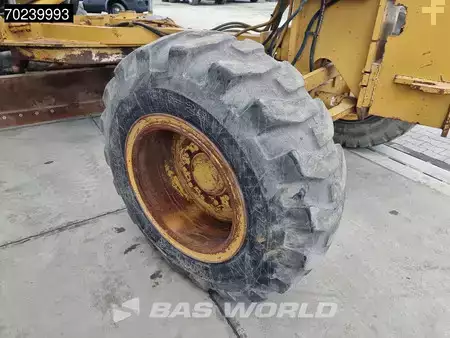Niveladoras 0 Caterpillar 140 H RIPPER - PUSH BLOCK (19)