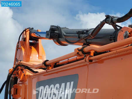 Kettenbagger 2016 Doosan DX300 LC-5 (7)