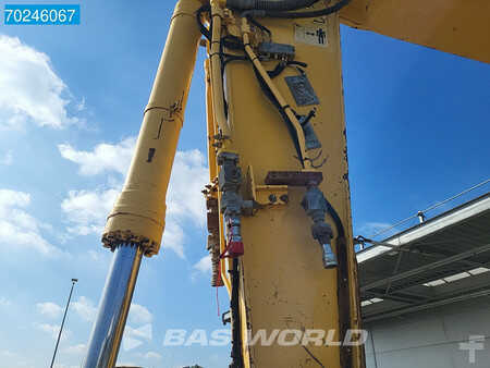 Escavatori cingolati 2006 Komatsu PC240 LC-8 (11)