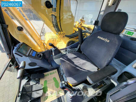 Escavatori cingolati 2006 Komatsu PC240 LC-8 (29)
