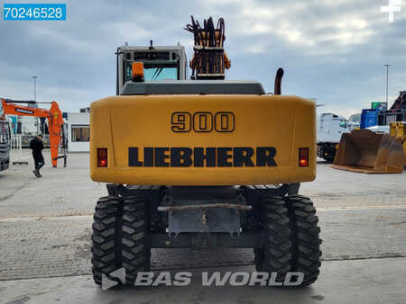Liebherr A900 C NEW TYRES