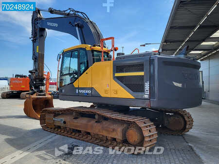 Korečková rýpadla 2018 Volvo EC300 E L EC300EL (2)