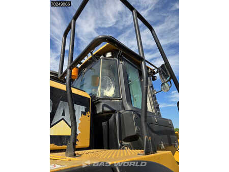 Carregadeira de rodas 2012 Caterpillar 966 K FIRE DAMAGE - OPERABLE (22)
