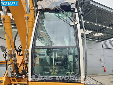 Kettenbagger 2011 Liebherr R916 (10)