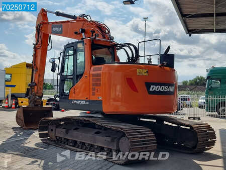 Kettenbagger 2019 Doosan DX235 LCR-5 LOW HOURS (2)