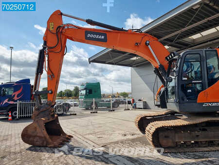 Doosan DX235 LCR-5 LOW HOURS