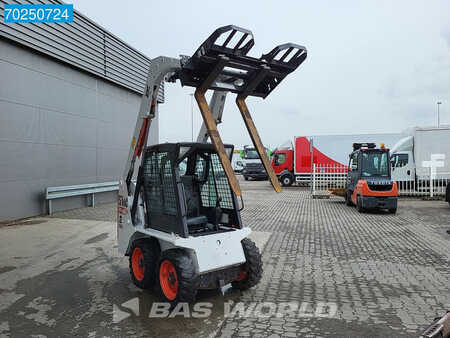 Bobcat S100 BUCKET AND FORKS - GERMAN MACHINE