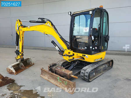 Minibagger 2019 JCB 8025 ZTSL HAMMER + 3X BUCKET (9)