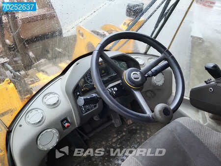 Volvo L120 H CDC - GOOD L5 TYRES