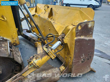 Bulldozere 2000 Caterpillar D6R XL WITH RIPPER (7)