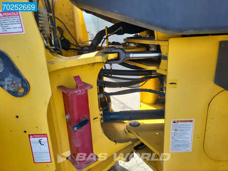 Radlader 2009 New Holland Construction W190 B HOURS UNKNOWN (8)