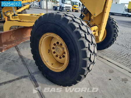 Livellatrici 2008 Caterpillar 120 M EXPORT ONLY - RIPPER (21)