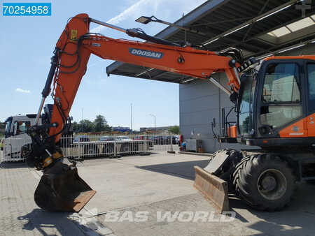 Mobil grävmaskin 2018 Doosan DX170W-5 DUTCH MACHINE - ROTO TILT (6)