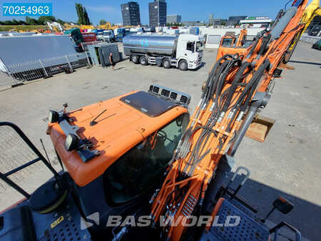 Mobil grävmaskin 2017 Doosan DX170W-5 DUTCH  MACHINE - ROTO TILT (7)