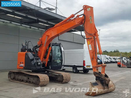 Hitachi ZX135 US-6