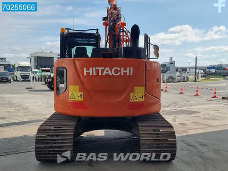 Korečková rýpadla 2017 Hitachi ZX135 US-6 (7)