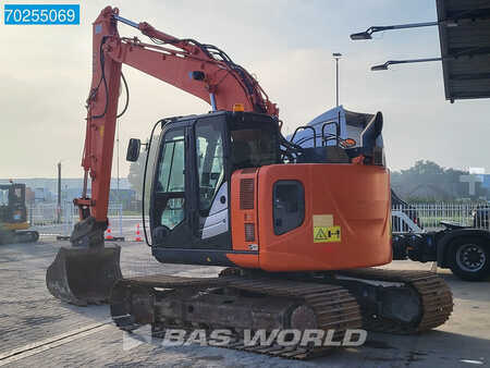 Hitachi ZX135 US-6