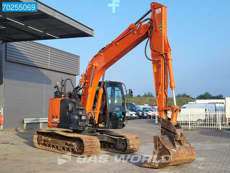 Hitachi ZX135 US-6