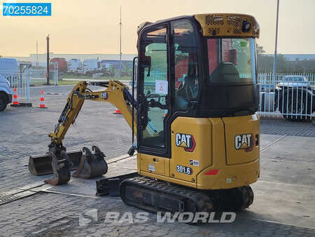 Mini-koparki 2021 Caterpillar 301.6 3X BUCKETS (2)