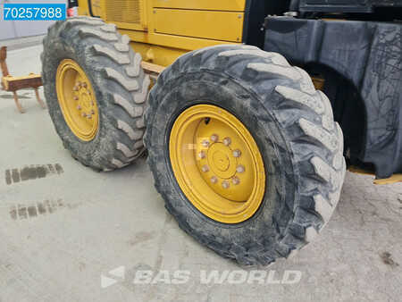 Grejdry 2008 Caterpillar 140M (16)