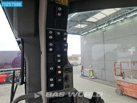 Grejdry 2008 Caterpillar 140M (28)