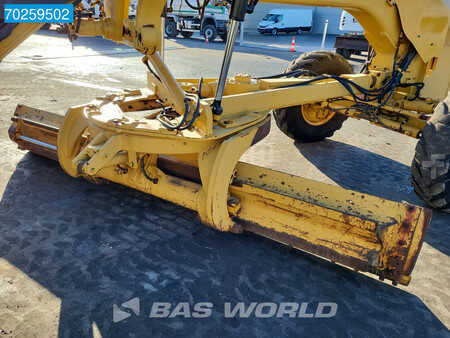 Grader 2008 Caterpillar 140M (12)