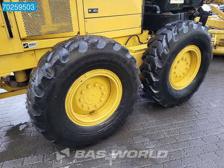 Grejdry 2008 Caterpillar 140M (12)