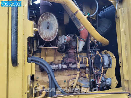 Grejdry 2008 Caterpillar 140M (17)