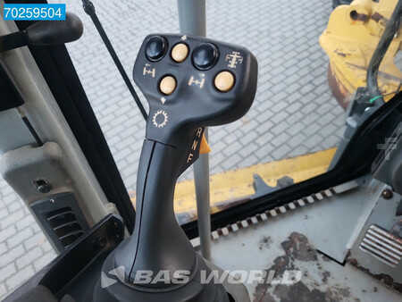 Grader 2008 Caterpillar 140M (27)