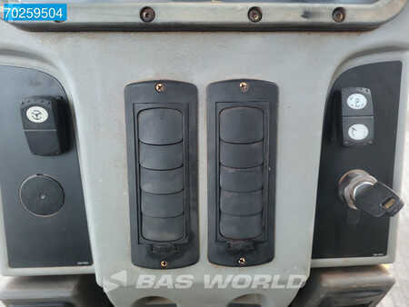Grader 2008 Caterpillar 140M (28)