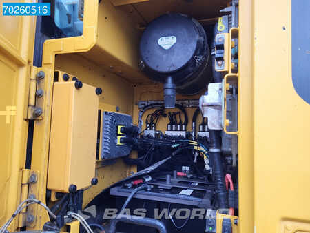 Volvo EC250 E L AMV DRILLING SYSTEM - REMOTE CONTROLED