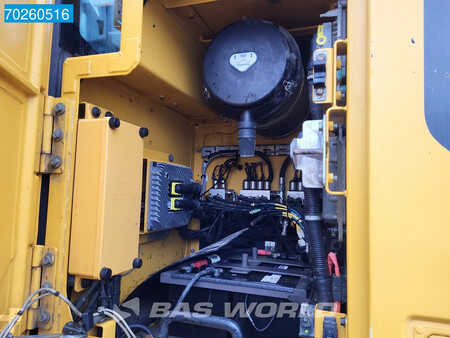 Pelles sur chenilles 2014 Volvo EC250 E L AMV DRILLING SYSTEM - REMOTE CONTROLED (15)