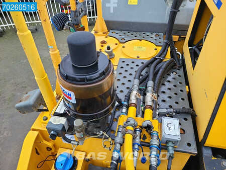 Pelles sur chenilles 2014 Volvo EC250 E L AMV DRILLING SYSTEM - REMOTE CONTROLED (39)
