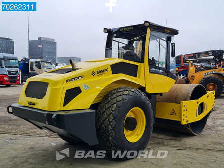 Sestavy válců 2022 BOMAG BW213 D-5 A/C (7)