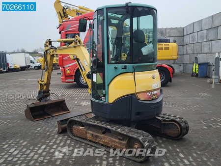 Yanmar VIO25 -4